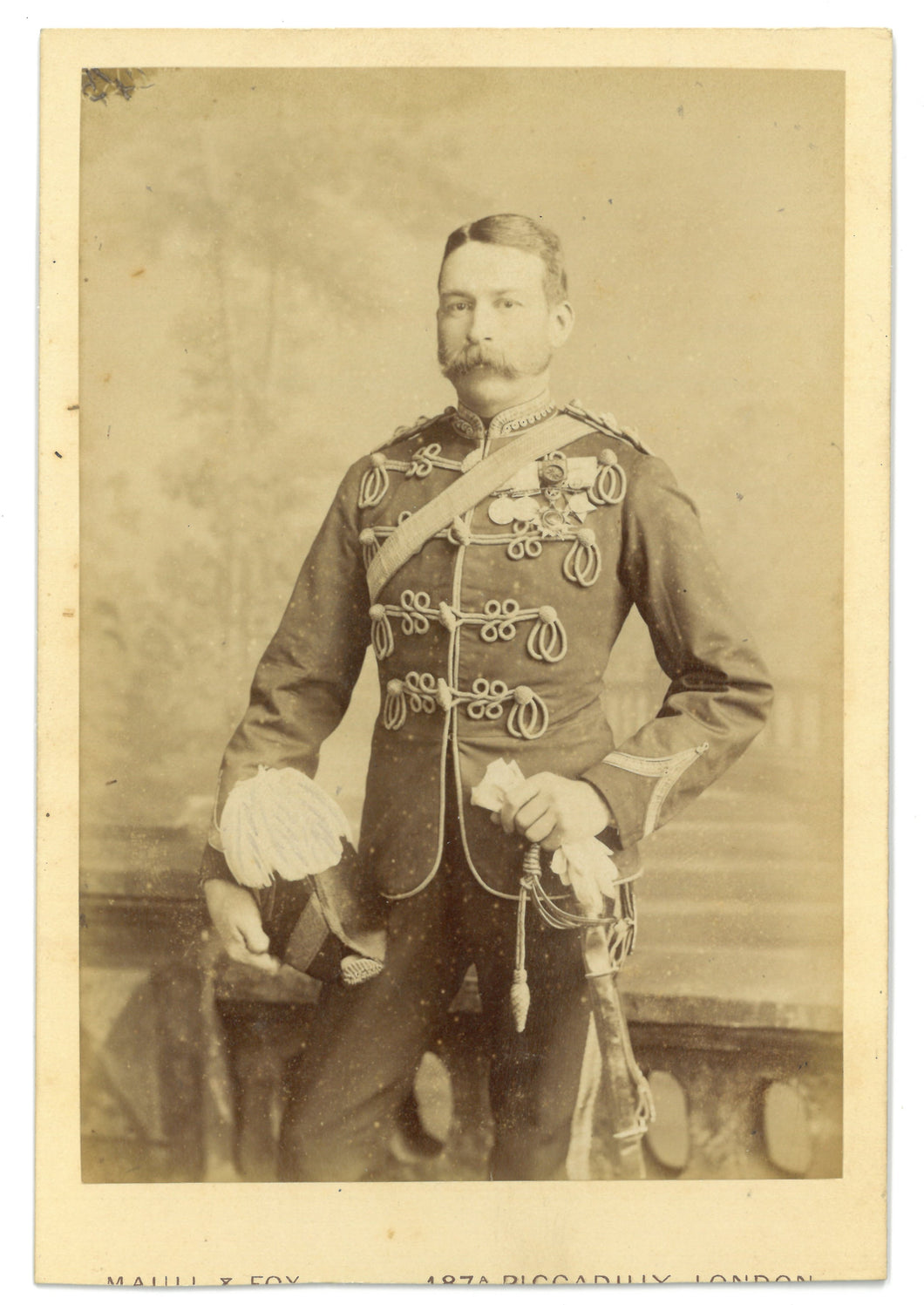 Cabinet Photograph - Major W. Molyneux, 22nd Regiment - AZW Veteran