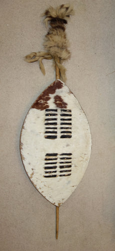 IMPRESSIVE MID-20TH CENTURY ZULU SHIELD, IHAWU
