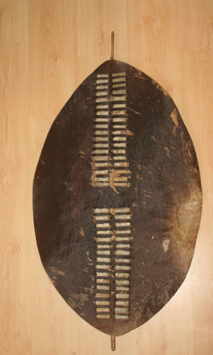 19th Century Zulu Regimental War-Shield, Umbhumbhulozu