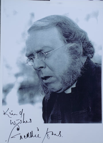 Celebrity Autograph - Freddie Jones in the role of ‘Bishop Colenso’ in Zulu Dawn