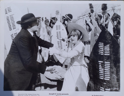 ZULU Movie Still - Jack Hawkins and Ulla Jacobsson at the Zulu homestead