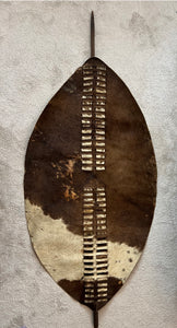Original 1879 Zulu Regimental War-Shield, Isihlangu: uKhandempemvu (uMcijo) Regiment